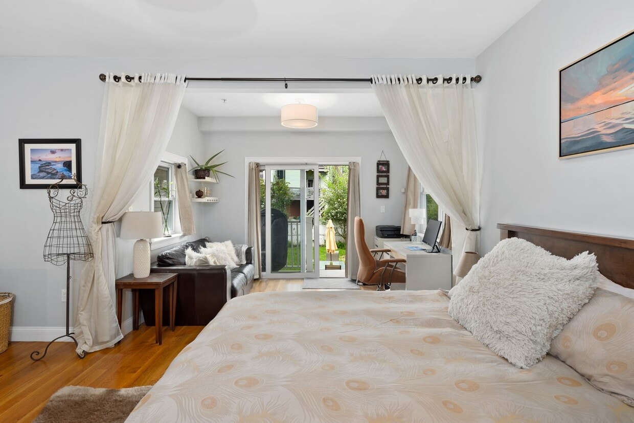 New 2BR2BA Condo in Jefferies Point with B... - New 2BR2BA Condo in Jefferies Point with B...