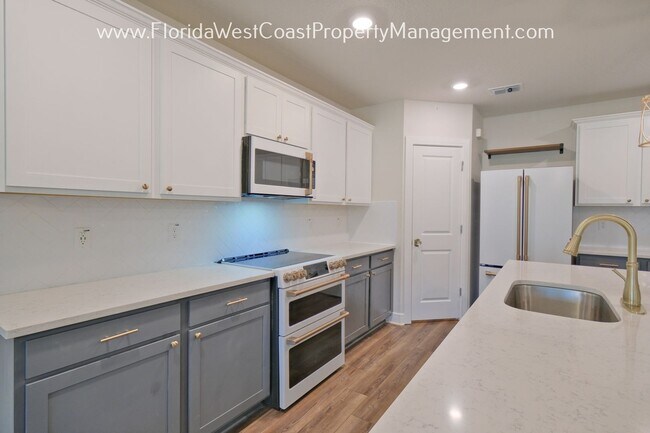 Foto del edificio - OUTSTANDING NORTH RIVER RANCH 4 BED/ 3.5 B...