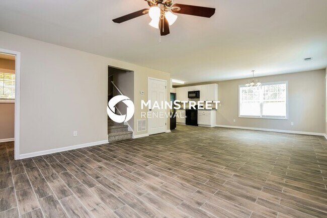 Foto del edificio - 4 Bedroom Pet-Friendly Home in Conley, GA with Main Street Renewal