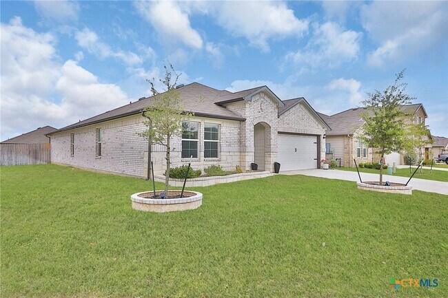 Foto del edificio - 801 Cinnamon Teal