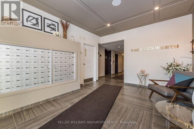 Photo du bâtiment - 299 Cundles Rd E