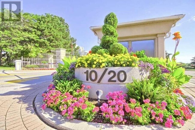 Building Photo - 10-510 Guildwood Pkwy