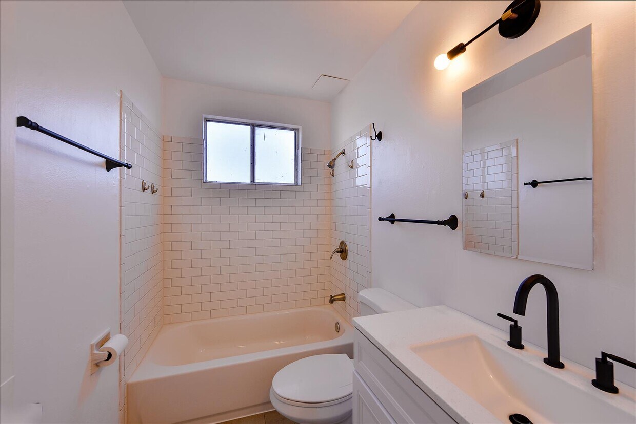 Primary Photo - 3440 64th Avenue Pl