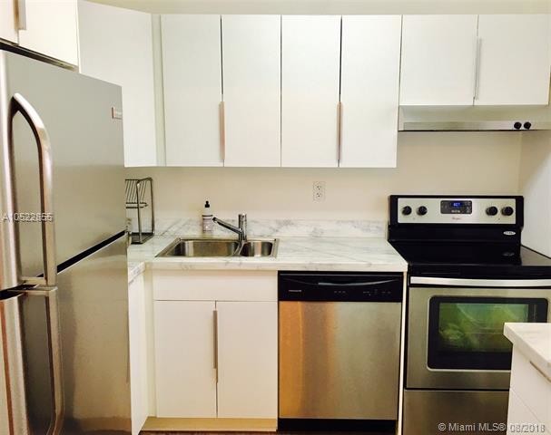 Building Photo - 821 Euclid Ave