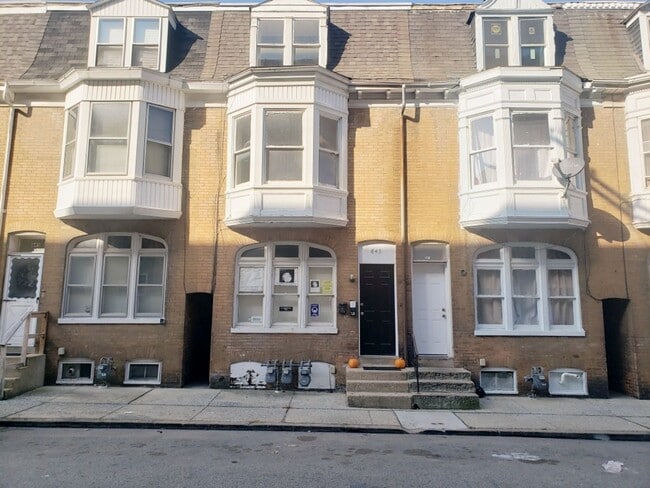 Foto del edificio - 643 Lincoln St