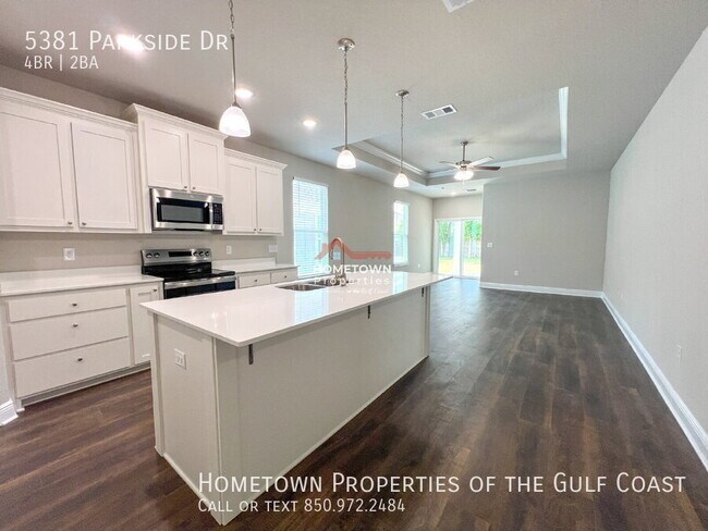 Foto del edificio - 5381 Parkside Dr