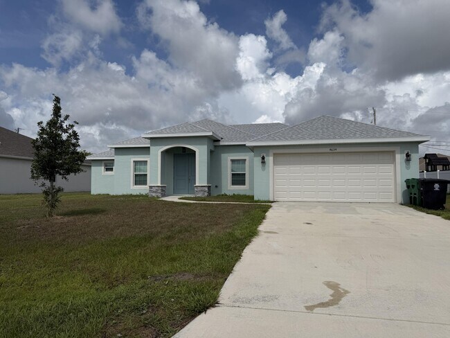 Foto del edificio - 4634 SW Athena Dr