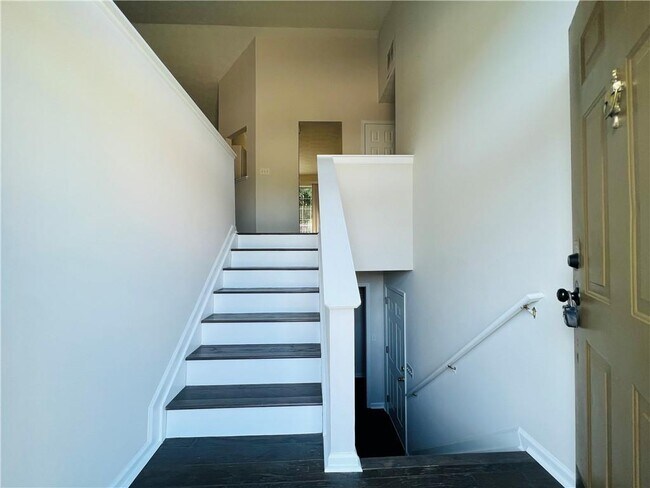 Foto del edificio - 2653 Candlewood Way
