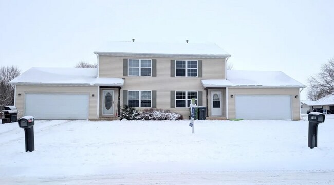 Foto del edificio - 728 S Main St