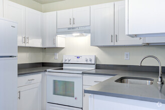 Building Photo - Zen Long Island at Oyster Bay 55+ Community