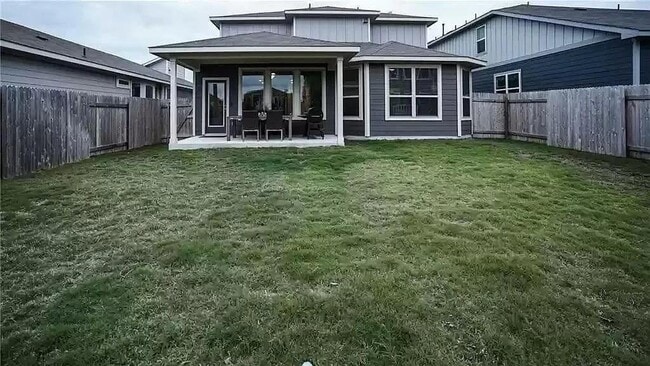 Building Photo - 15928 Cadoz Dr