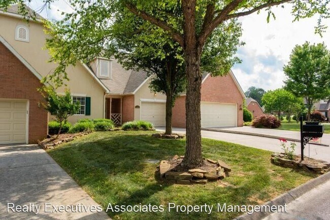 Building Photo - 2 br, 2 bath House - 5720 Fall Creek Lane