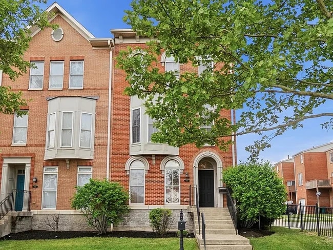 Photo - 710 W Court St (Cincinnati, OH) Apartment