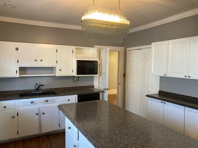 Building Photo - Beautiful Farmhouse Home in Pelzer