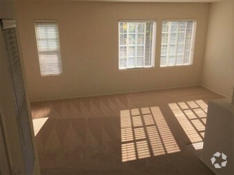 Primary Photo - 369 Eric Pl