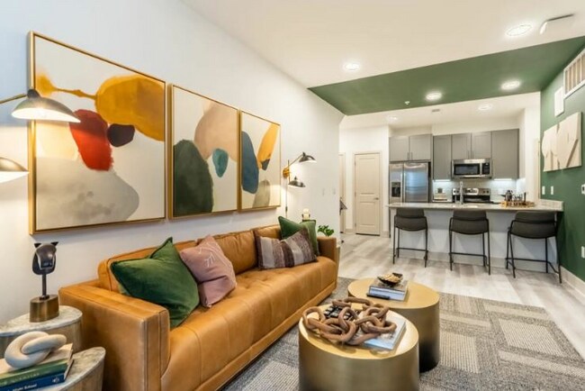 Foto del edificio - 650 Sgt Ed Holcomb Blvd S