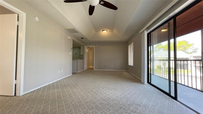 Espacio habitable 1 - 4448 Pinebark Ave