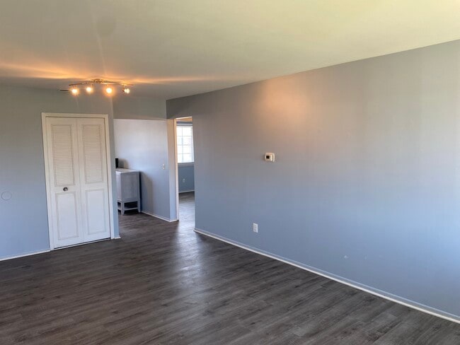 Living Room - 8280 Crestview Dr