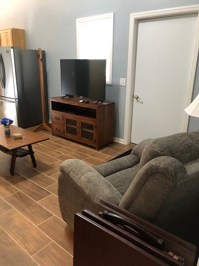 Living room - 15784 Wing Rd