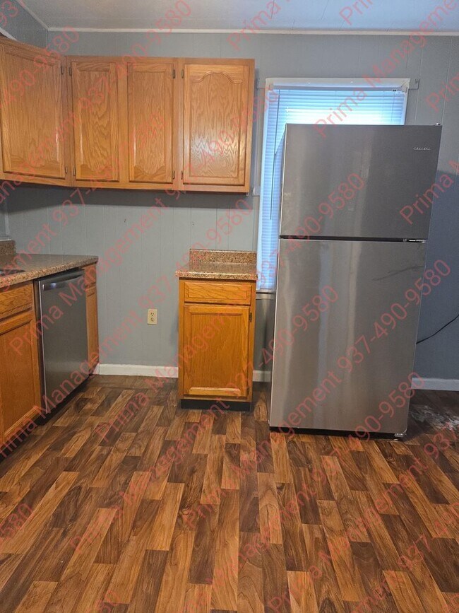 Foto del edificio - Quaint 3 bed 1 bath house with AC & everyt...