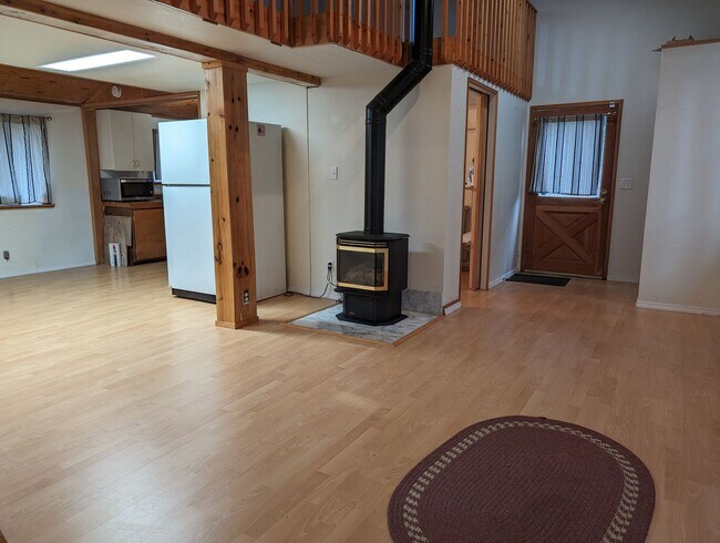 Building Photo - 4610 Wharf Street