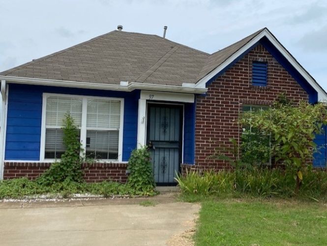 Primary Photo - 97 Harmony Dr E