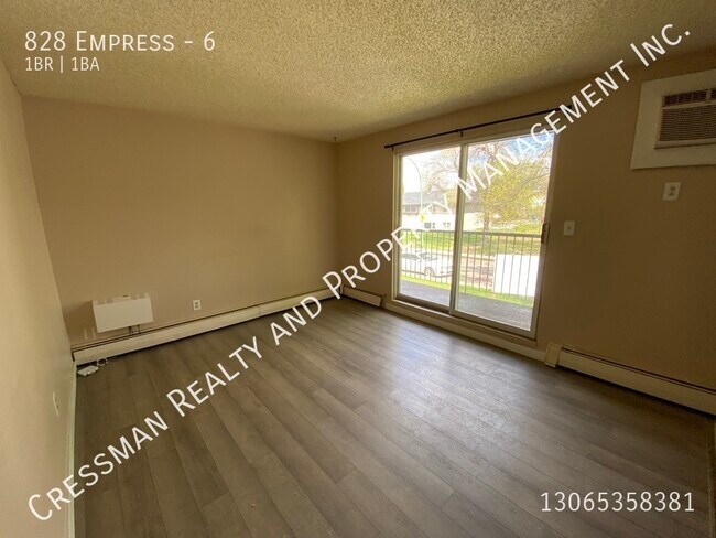 Building Photo - 1 bed, 1 bath APARTMENT located in Rosemont, Regina, SK.