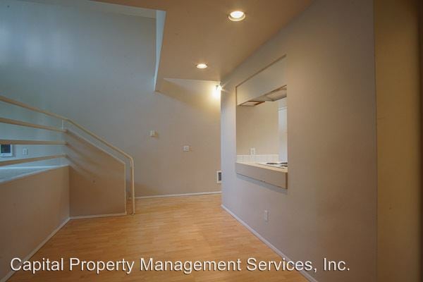 Building Photo - 4589 Galewood St