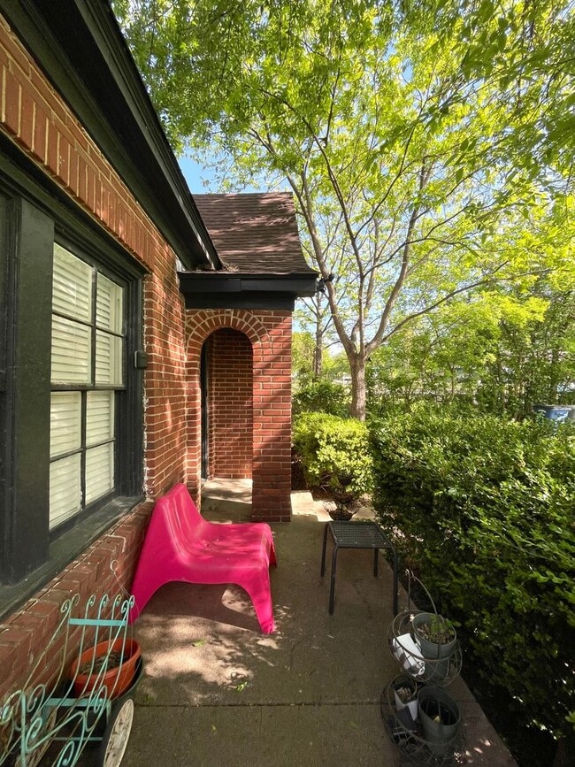 Building Photo - Windomere