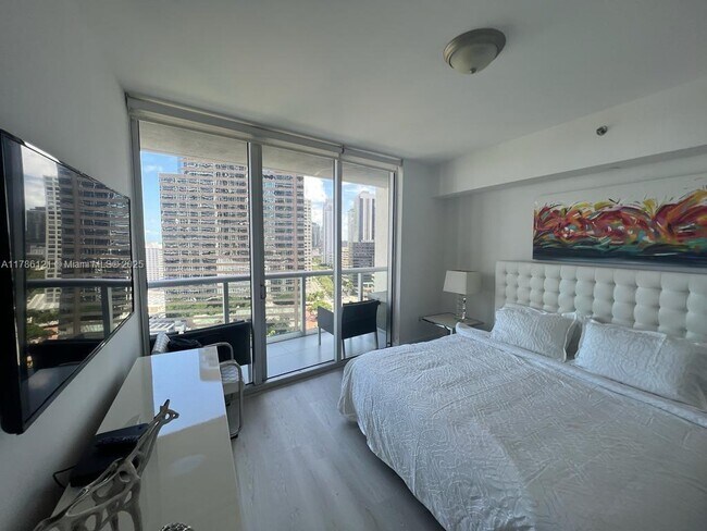 Foto del edificio - 485 Brickell Ave