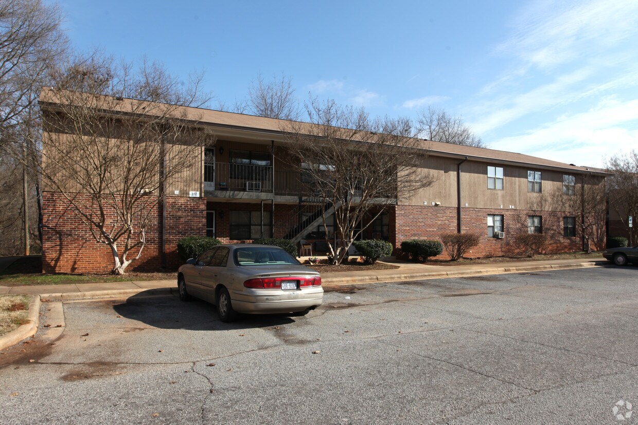 East Winds Apartments Salisbury, NC