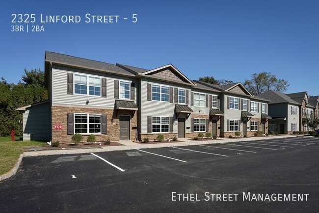 Foto del edificio - 2325 Linford St