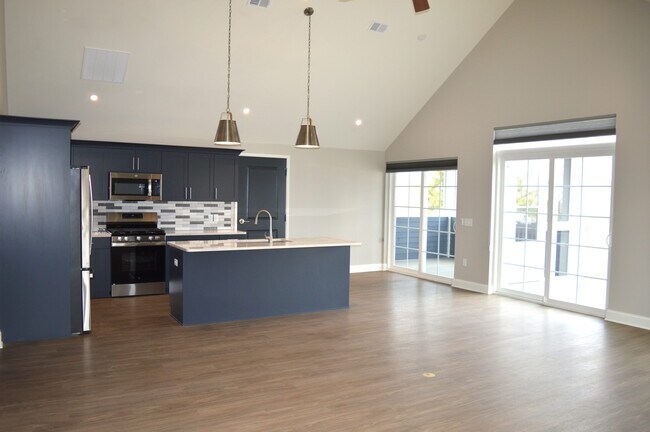 Foto del edificio - 100 S Washington St