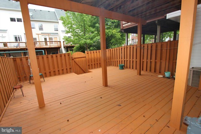 Building Photo - 2519 Woodrow Wilson Dr