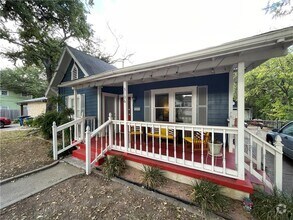 Building Photo - 3106 Robinson Ave