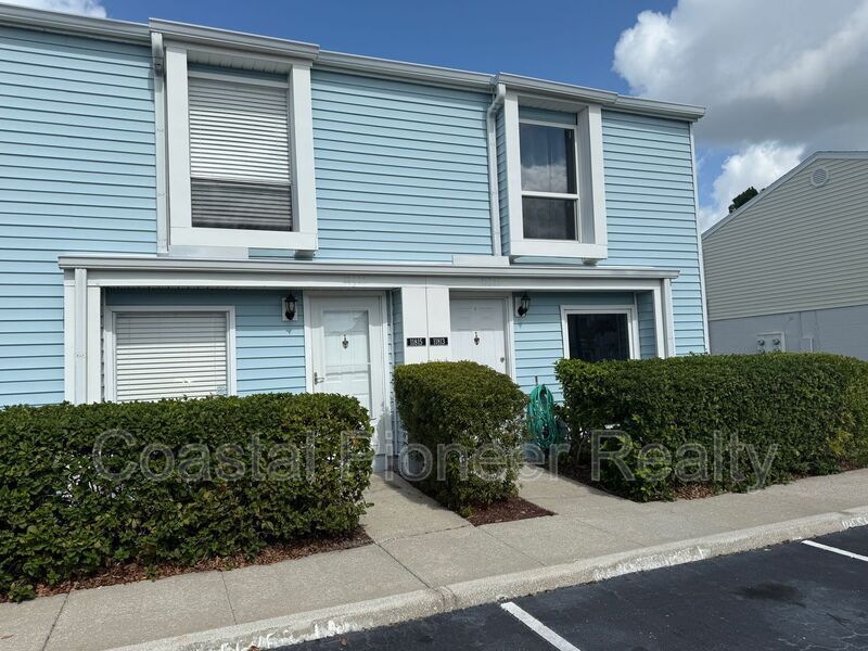 Foto principal - 11815 Cypress Hill Cir
