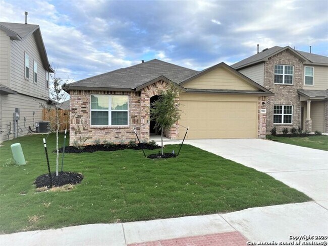 Photo - Beautiful 4 bed-2 bathroom house San Anton...