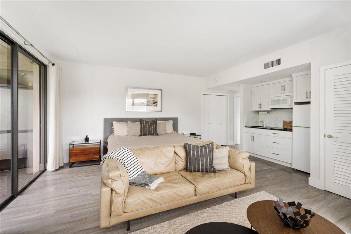 Foto principal - 11818 Pebblewood Dr