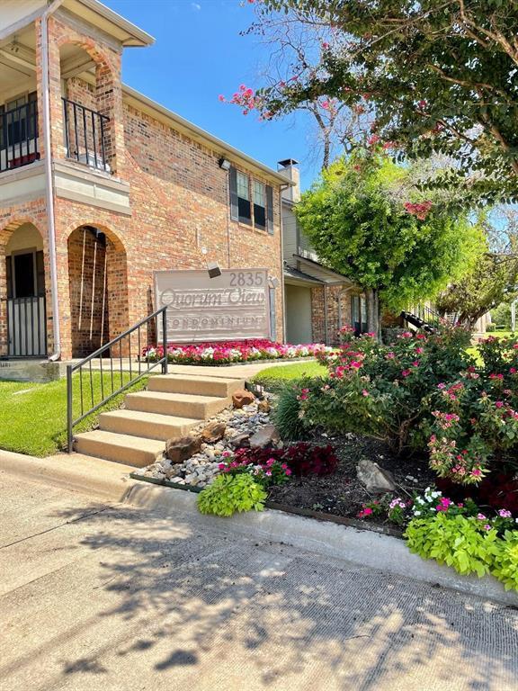 Foto del edificio - 2835 Keller Springs Rd