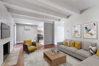 Building Photo - Pearl Nines