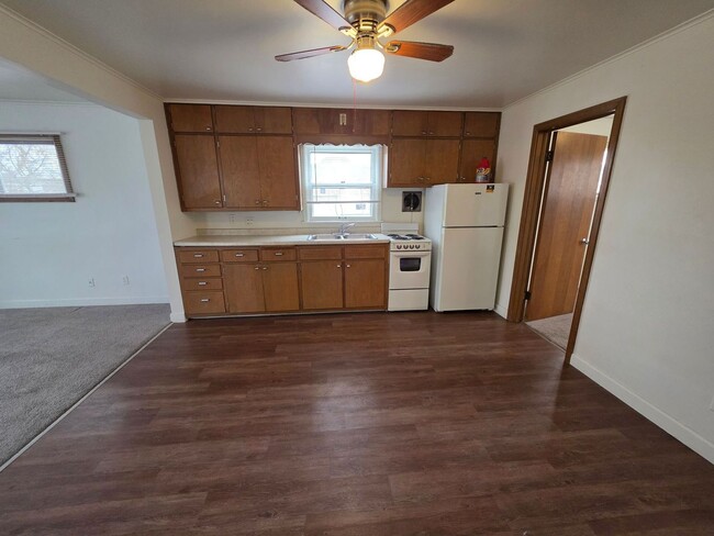 Foto del edificio - 433-435 S Van Buren Street