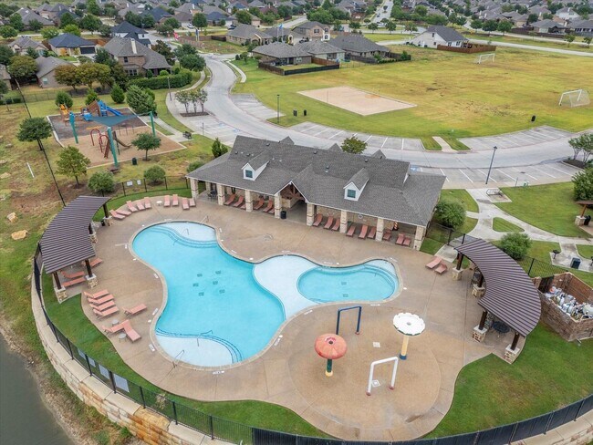 Foto del edificio - Waterview Home in Royse City