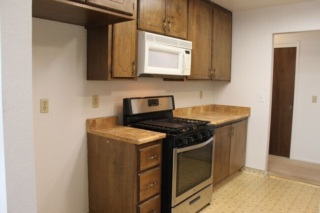 Foto del edificio - 3 Bedroom Home in Sebastopol