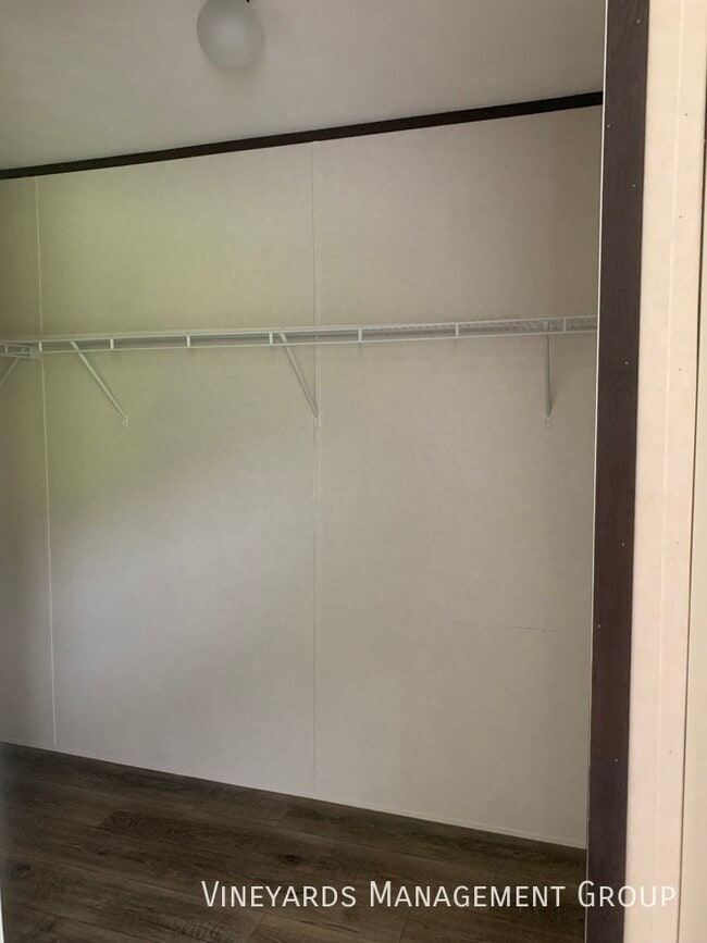 Building Photo - Large Clayton 3 Bed 2 Full Bath Beautiful ...