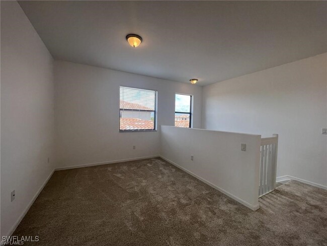 Building Photo - 5459 Useppa Dr