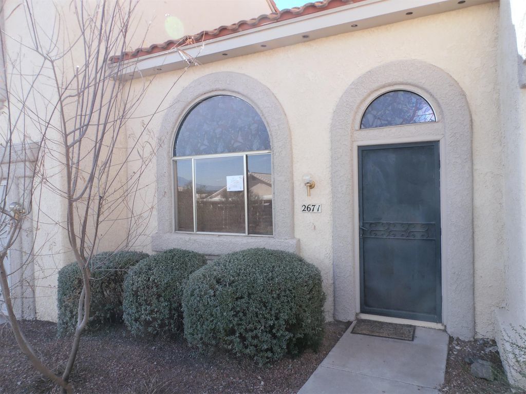 Primary Photo - West Ironwood Hill Dr & Greasewood Rd 2/2