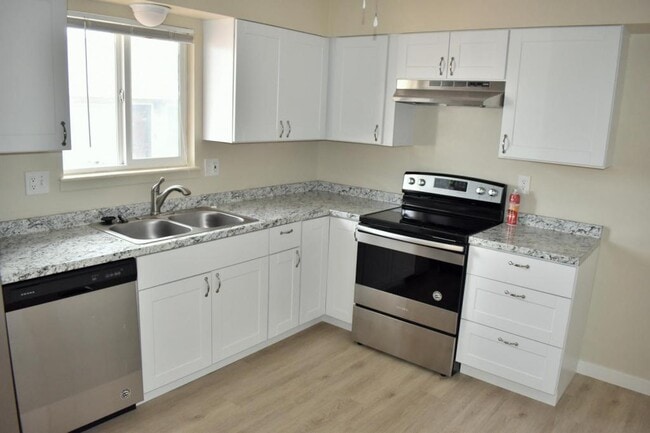 Photo - 6823 Western Pl House