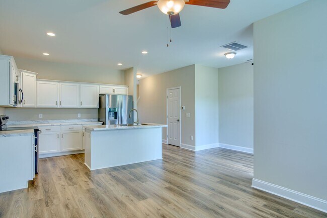 Foto del edificio - 329 S Stingray Ln