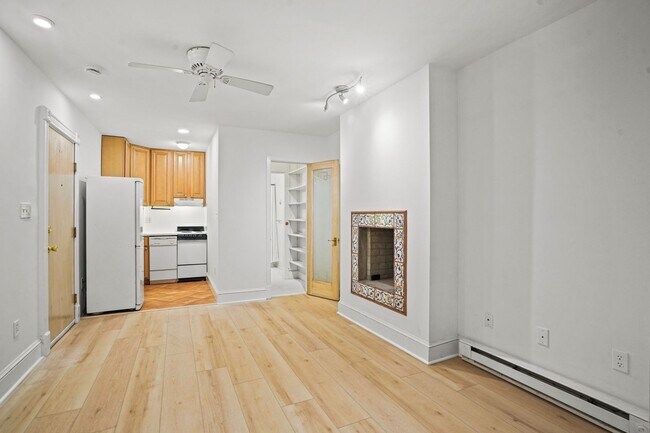 Foto del edificio - 1944 Calvert St NW