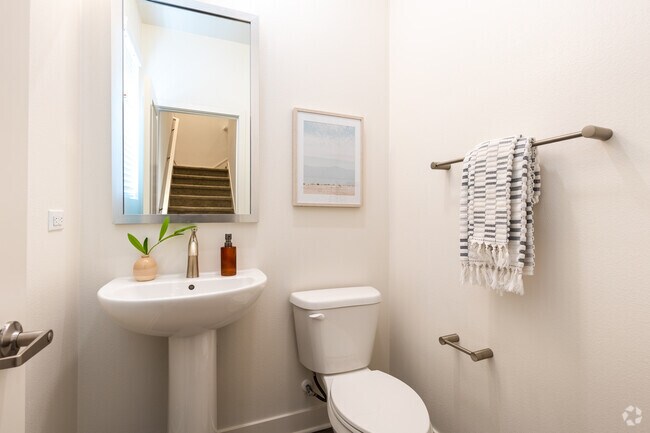 Primer baño (casa adosada) - Stadium Park Apartments